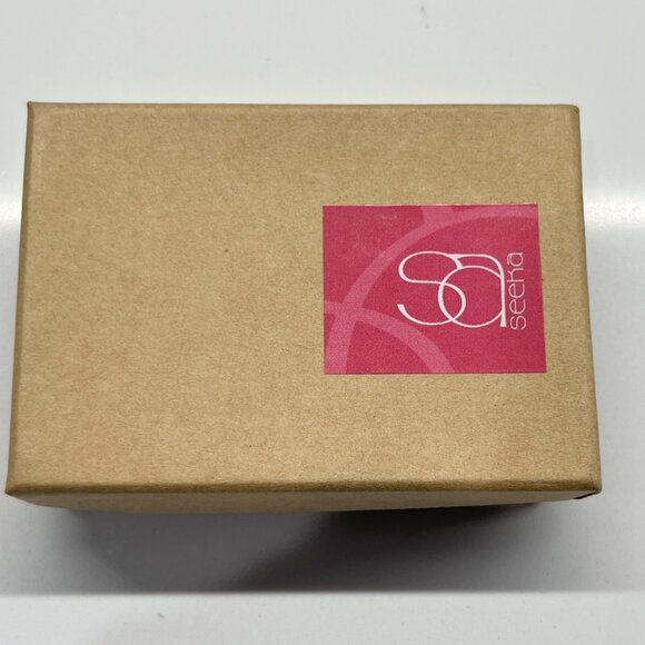 NIB SEEKA QUILT PIN - HAND PAINTED METALLIC FIBROUS STAINLESS STEEL RESIN ARTSY - Picture 8 of 9